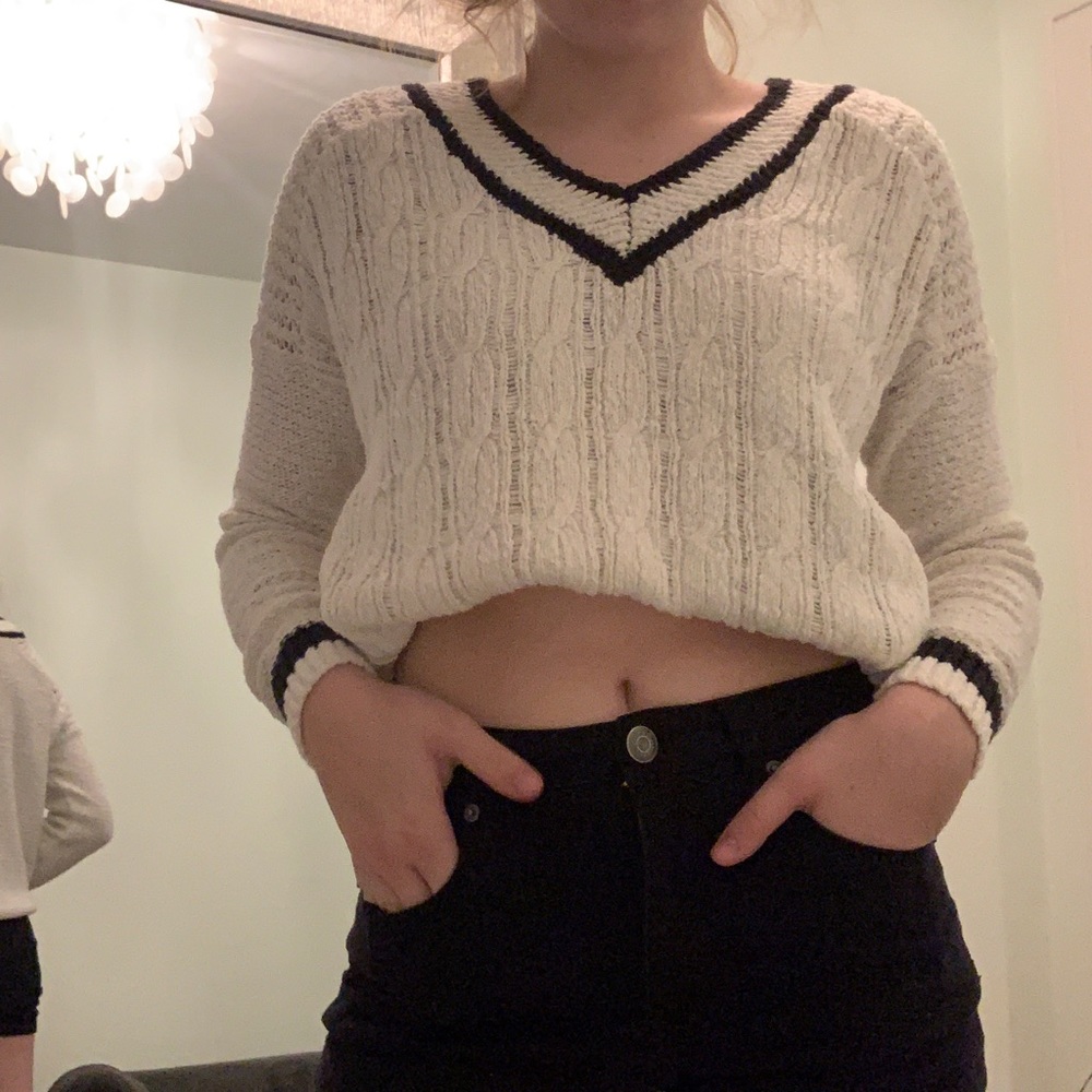 Oversized Sweater White and Black